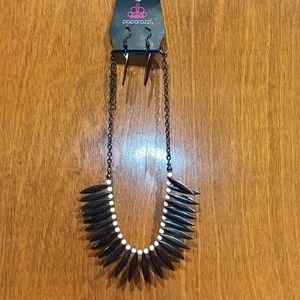 Necklace and earring set